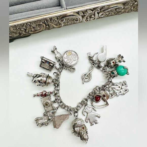 Vintage Sterling Charm Bracelet - Picture 16 of 17